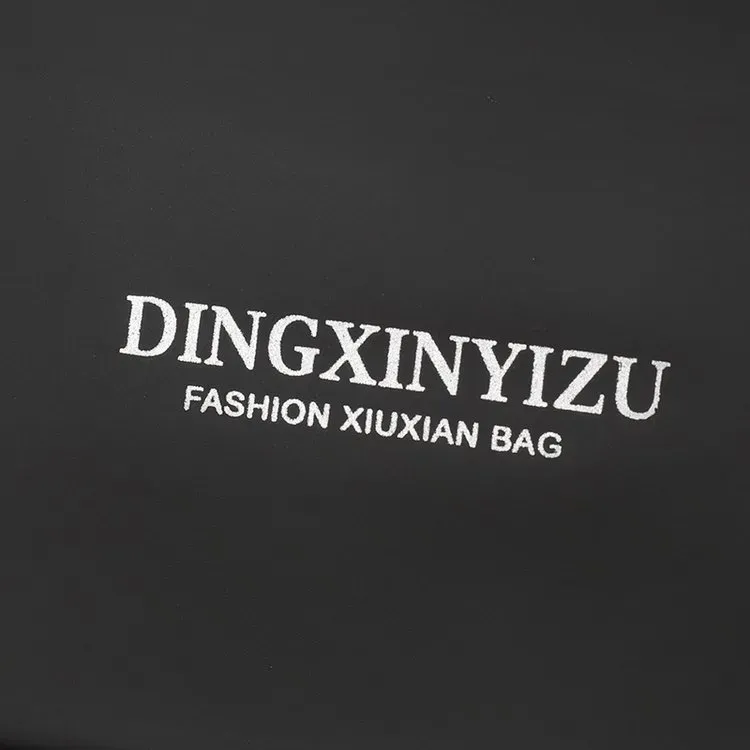 Tas Selempang Pria Bahan Nylon Polos Warna Hitam Bentuk Kotak Tali Lebar Bahan PU Sintetis