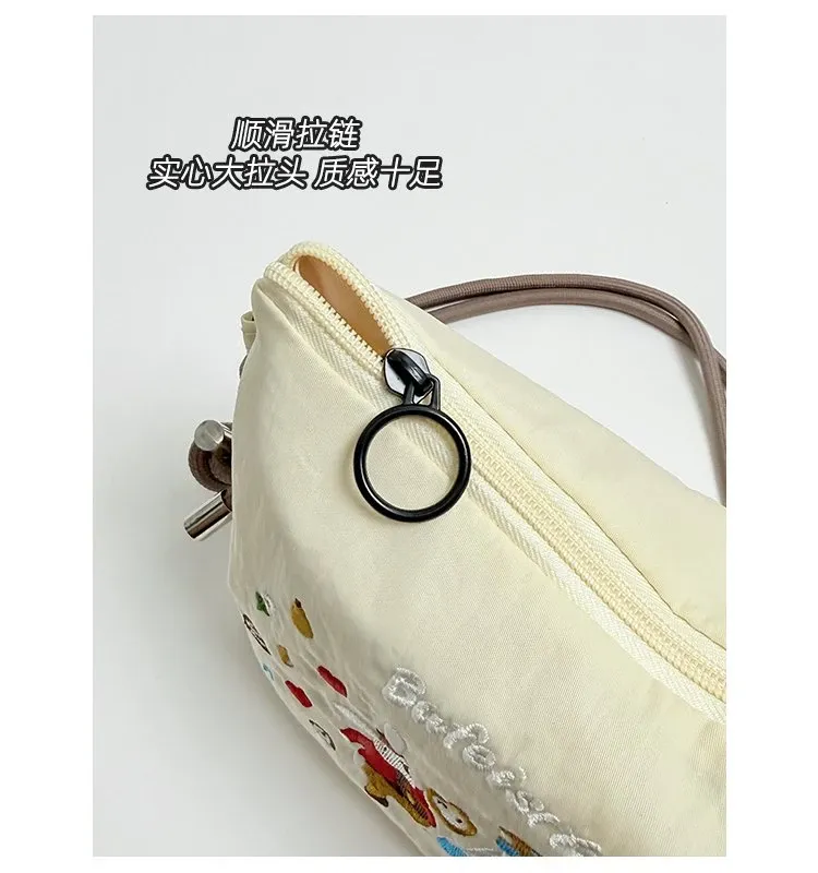 Tas Selempang Wanita Bahan PU Sintetis Motif Print Warna Beige Bentuk Kotak Tali Resleting