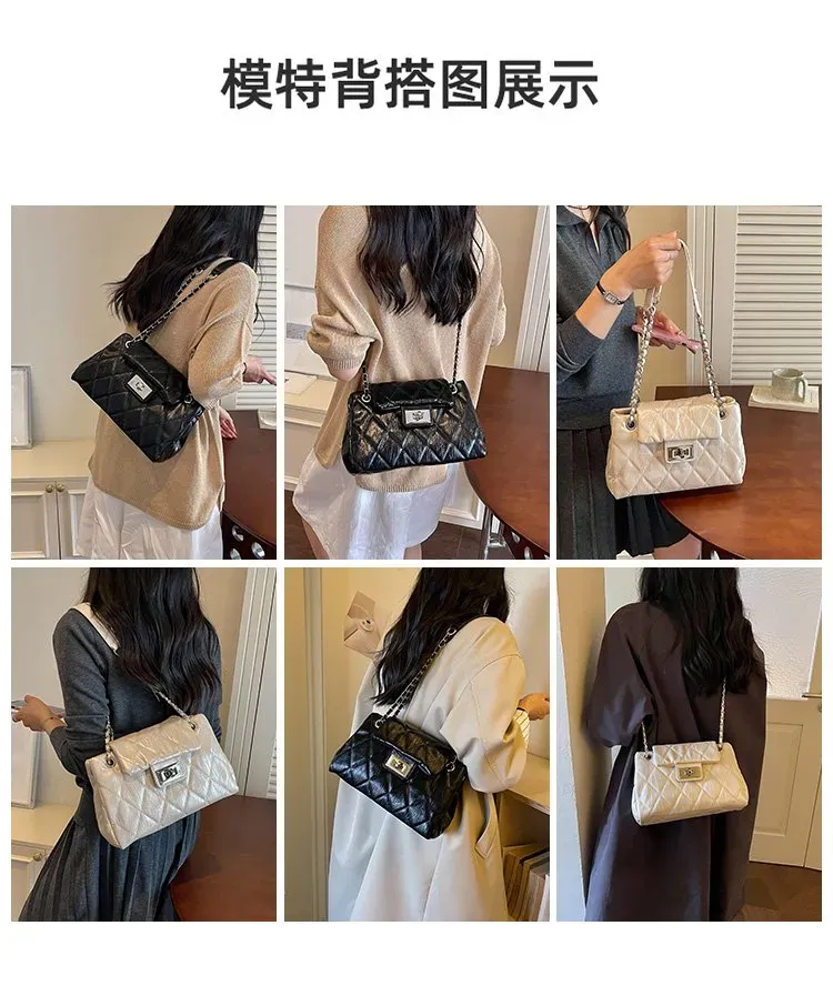 Tas Selempang Wanita Bahan PU Sintetis Model Quilted Warna Putih Bentuk Kotak Dengan Gantungan
