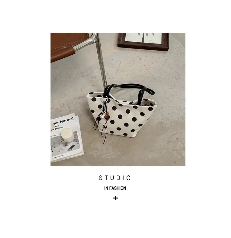 Tas Selempang Wanita Bahan PU Sintetis Motif Polkadot Warna Hitam Bentuk Kotak