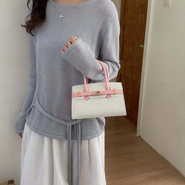 Tas Selempang Wanita Bahan PU Sintetis Polos Warna Hitam Bentuk Kotak Tali Warna Pink Grosir
