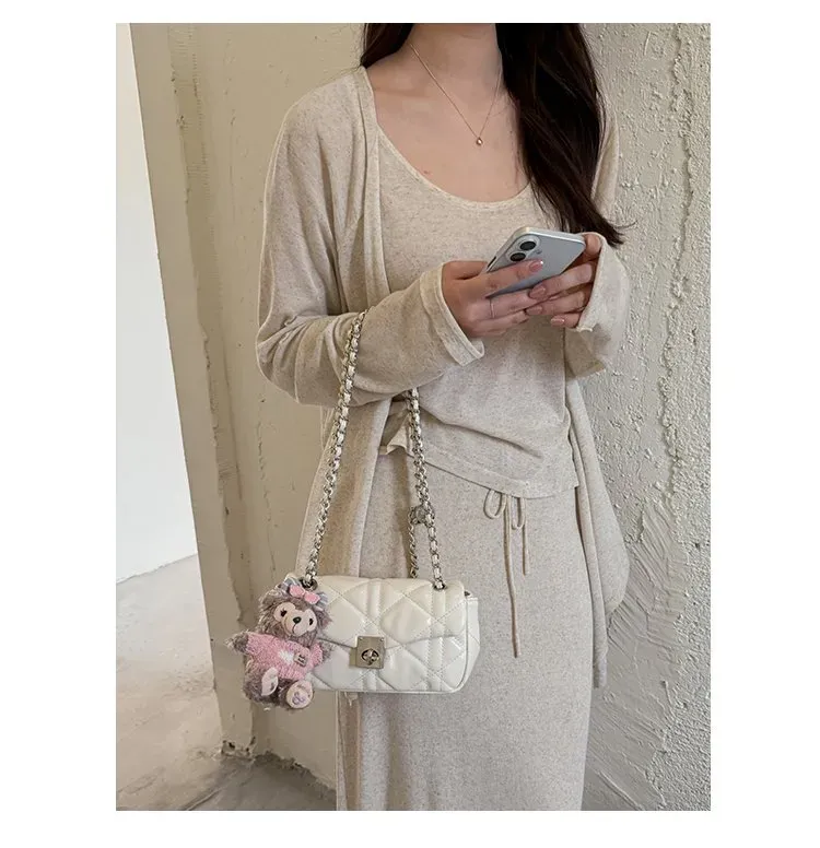 Tas Selempang Wanita Bahan PU Sintetis Model Quilted Warna Hitam Bentuk Kotak untuk Reseller