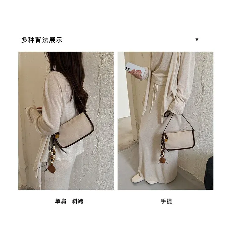 Tas Selempang Wanita Bahan PU Sintetis Polos Warna Beige Bentuk Kotak Tali Dengan Gantungan