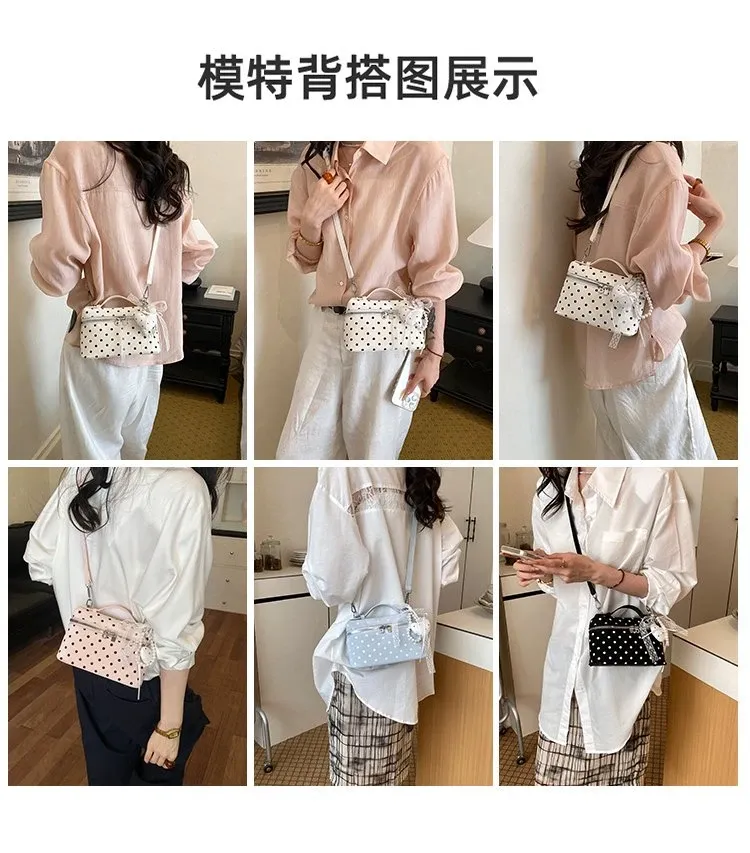 Tas Selempang Wanita Bahan PU Sintetis Motif Polkadot Warna Hitam Bentuk Kotak Katalog Grosir