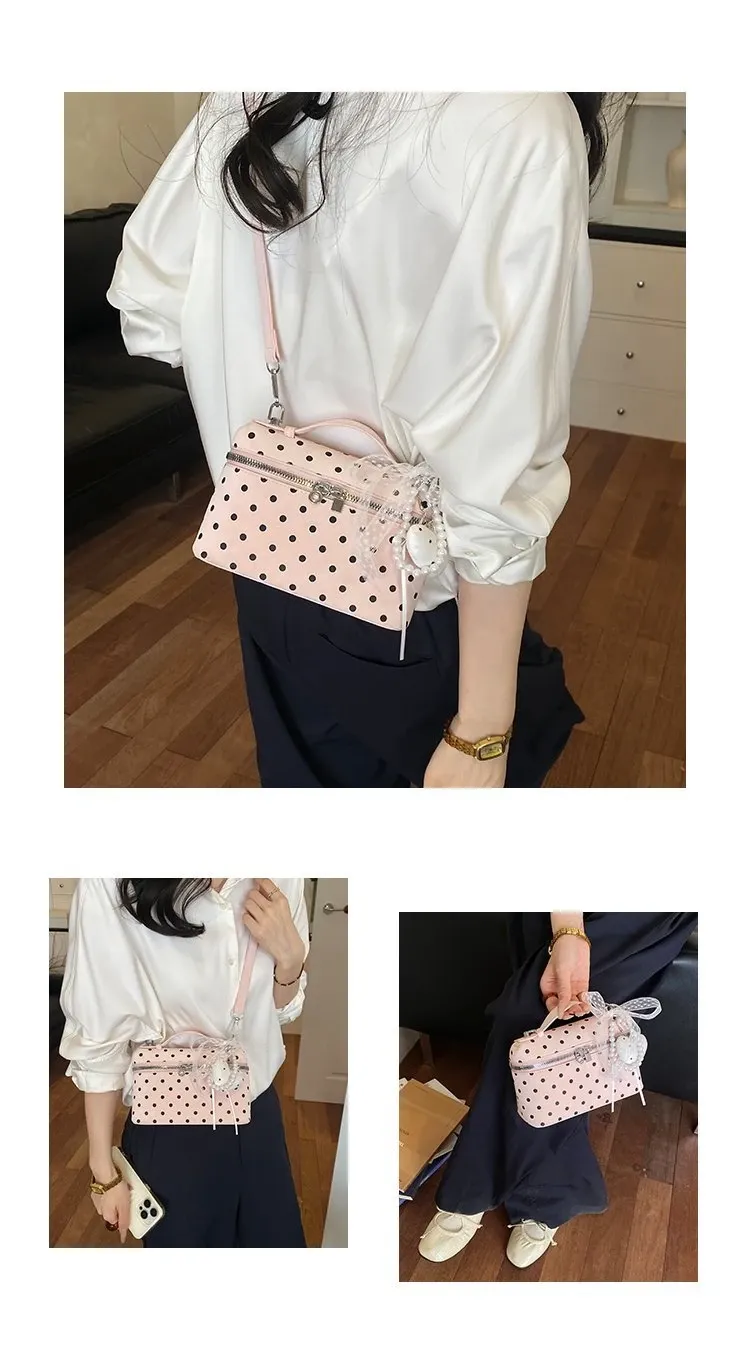 Tas Selempang Wanita Bahan PU Sintetis Motif Polkadot Warna Hitam Bentuk Kotak Katalog Grosir
