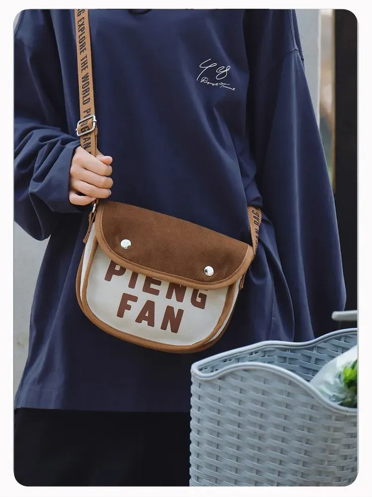 Tas Selempang Wanita Bahan Kanvas Polos Bentuk Crescent Tali Panjang Resleting Grosir Import