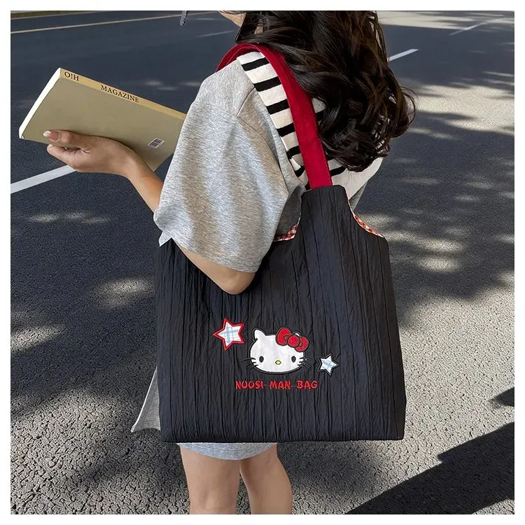 Tas Selempang Wanita Bahan PU Sintetis Polos Warna Hitam Bentuk Kotak Tali Lebar Motif Floral