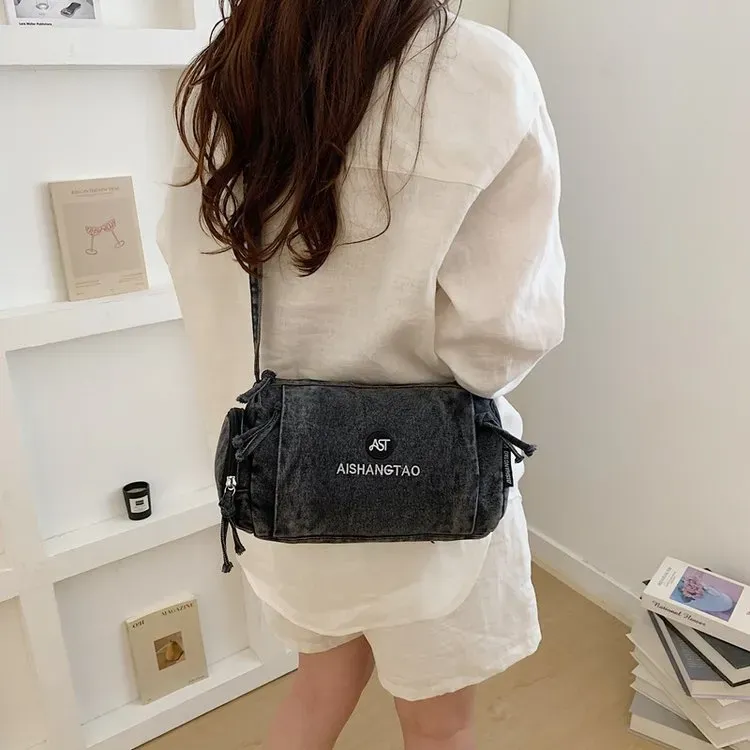 Tas Selempang Wanita Bahan PU Sintetis Polos Warna Biru Bentuk Bulat Tali Grosir Import