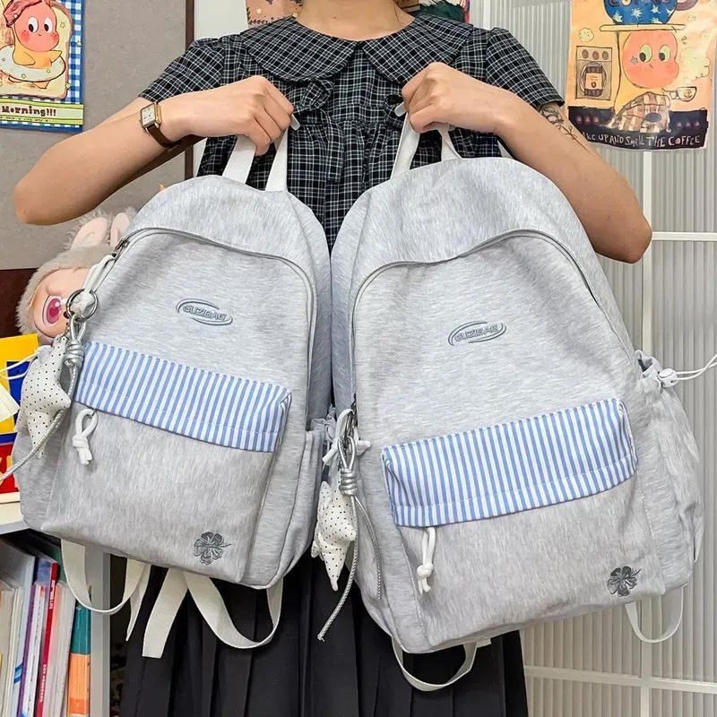 Tas Selempang Wanita Bahan PU Sintetis Polos Warna Putih Bentuk Kotak Tali Pilihan Reseller
