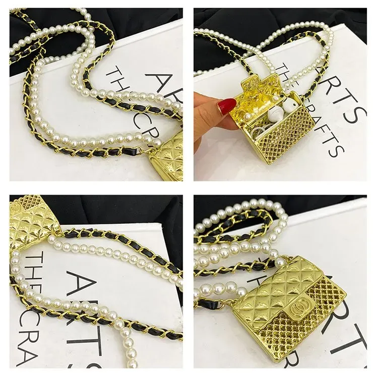 Tas Selempang Wanita Bahan PU Sintetis Model Quilted Warna Gold Bentuk Kotak Grosir Import