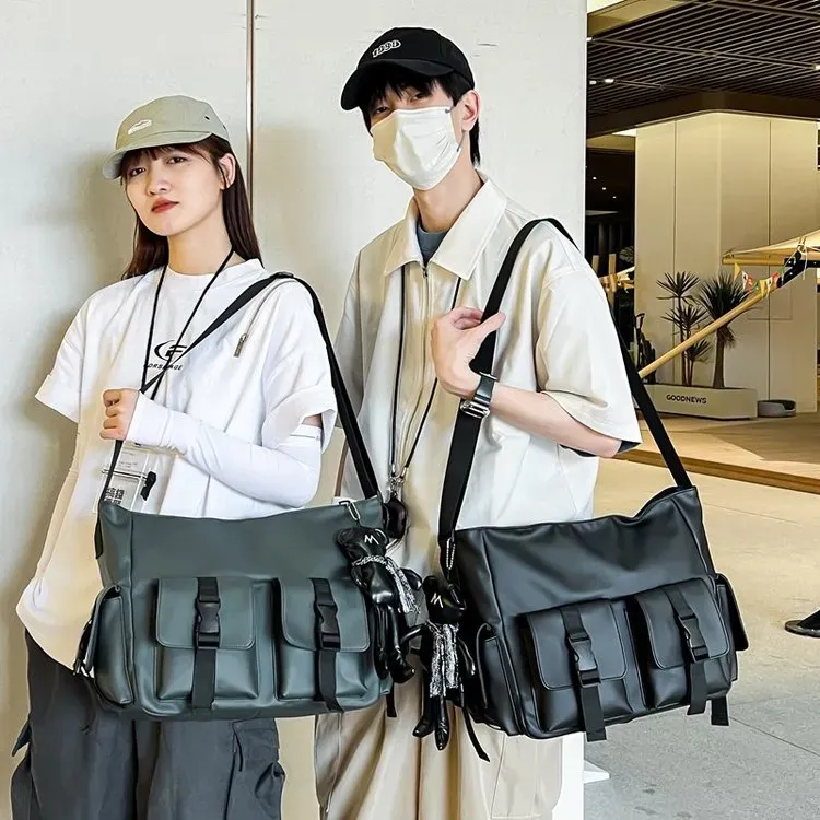 Tas Selempang Wanita Bahan PU Sintetis Polos Warna Hitam Model Hobo Tali Lebar Grosir Import