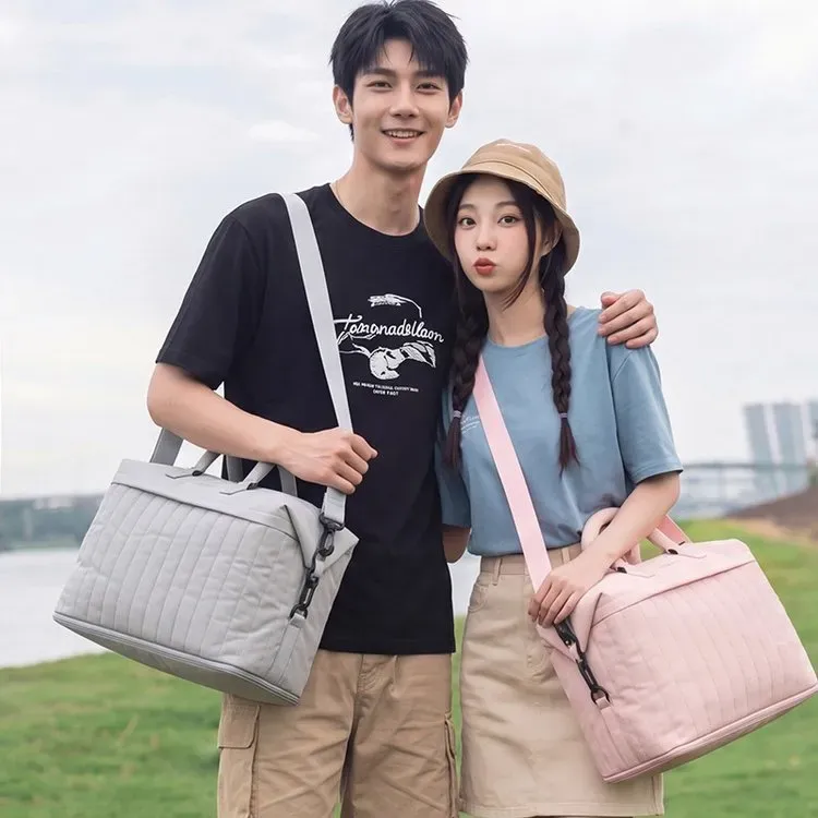 Tas Selempang Wanita Bahan Nylon Model Quilted Warna Hitam Bentuk Kotak Tali Grosir Import