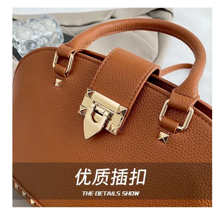Tas Selempang Wanita Bahan PU Sintetis Polos Bentuk Bulat Tali Panjang Resleting Grosir Import
