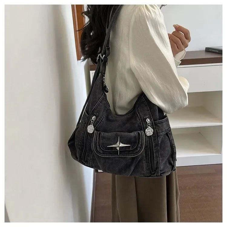 Tas Selempang Wanita Bahan PU Sintetis Polos Warna Biru Model Hobo Tali Panjang Grosir Import