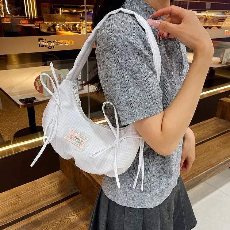 Tas Selempang Wanita Bahan PU Sintetis Motif Print Warna Putih Bentuk Crescent Stok Grosir