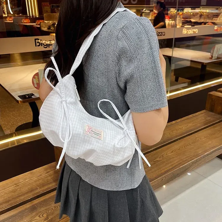 Tas Selempang Wanita Bahan PU Sintetis Motif Print Warna Putih Bentuk Crescent Stok Grosir