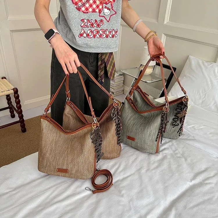 Tas Selempang Wanita Bahan Kain Polos Warna Biru Bentuk Kotak Tali Panjang Grosir Import