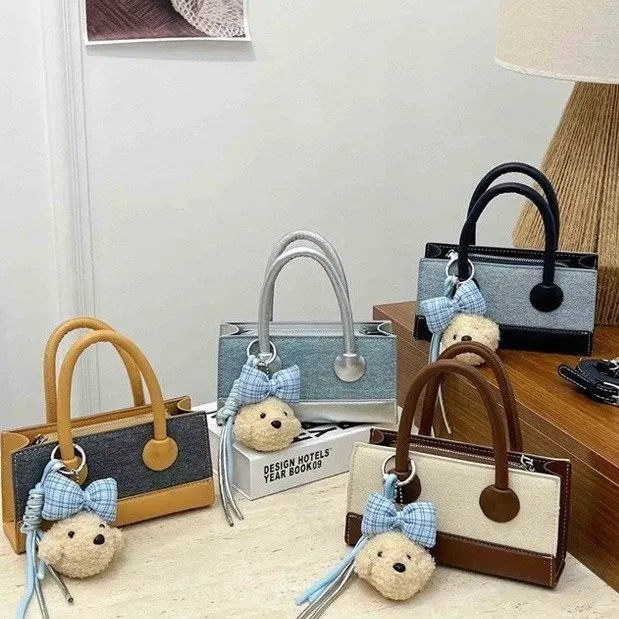 Tas Selempang Wanita Bahan PU Sintetis Polos Warna Hitam Bentuk Kotak Tali Resleting Grosir