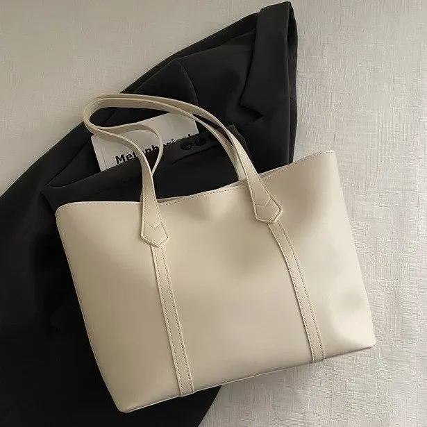 Tas Selempang Wanita Bahan PU Sintetis Polos Warna Hitam Bentuk Kotak Tali Lebar untuk Toko