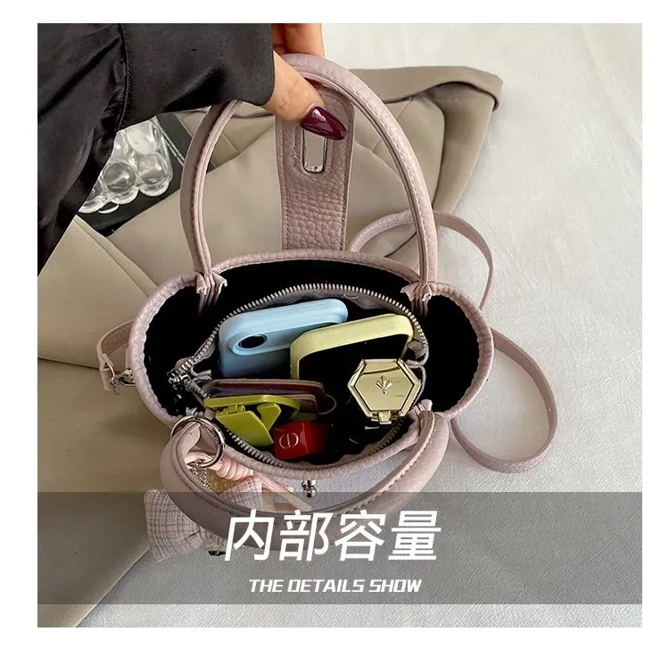 Tas Selempang Wanita Bahan PU Sintetis Polos Warna Pink Bentuk Bulat Tali untuk Toko Online