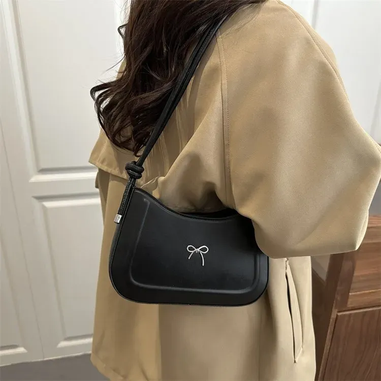 Tas Selempang Wanita Bahan PU Sintetis Polos Bentuk Kotak Tali Panjang Model Flap Grosir Import