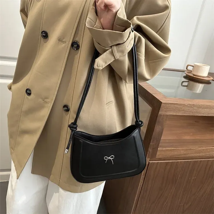 Tas Selempang Wanita Bahan PU Sintetis Polos Bentuk Kotak Tali Panjang Model Flap Grosir Import