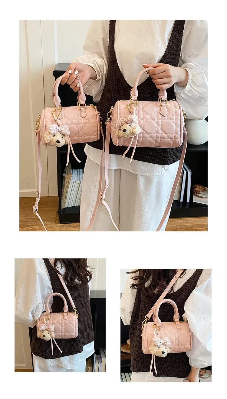 Tas Selempang Wanita Bahan PU Sintetis Model Quilted Warna Pink Bentuk Bulat Grosir Import