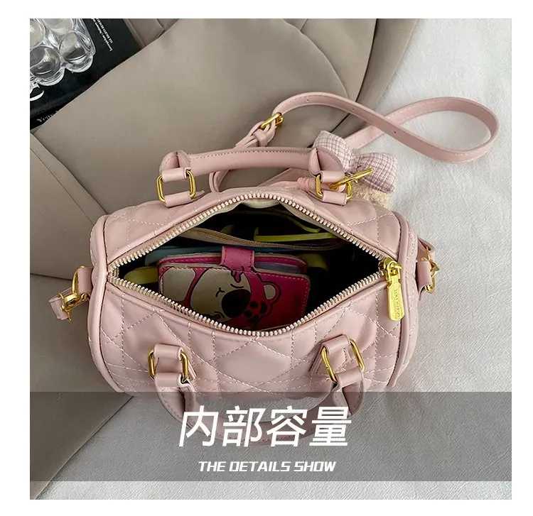 Tas Selempang Wanita Bahan PU Sintetis Model Quilted Warna Pink Bentuk Bulat Grosir Import