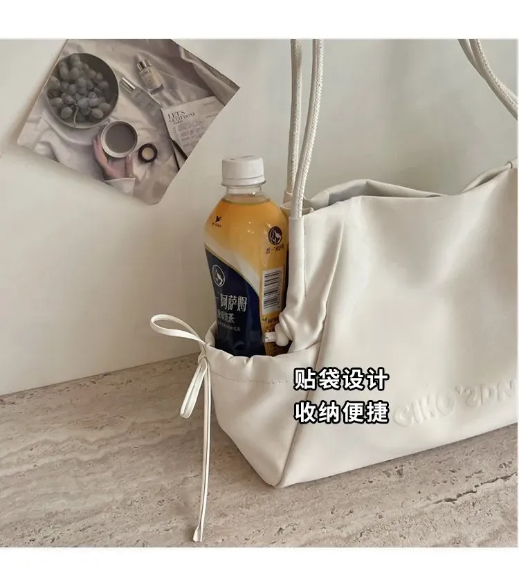Tas Selempang Wanita Bahan PU Sintetis Polos Bentuk Kotak Tali Panjang Resleting untuk Toko