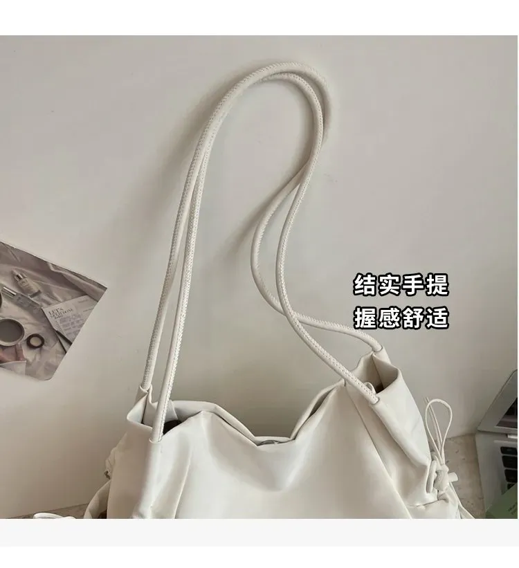 Tas Selempang Wanita Bahan PU Sintetis Polos Bentuk Kotak Tali Panjang Resleting untuk Toko