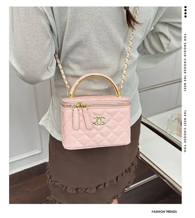 Tas Selempang Wanita Bahan PU Sintetis Model Quilted Warna Pink Bentuk Kotak untuk Reseller