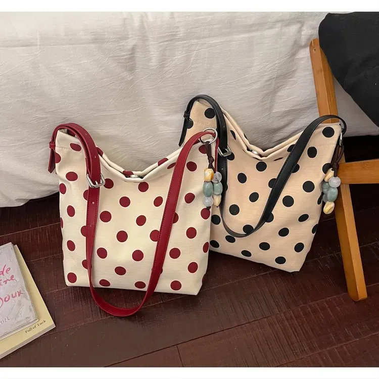 Tas Selempang Wanita Bahan PU Sintetis Motif Polkadot Warna Hitam Bentuk Kotak untuk Toko