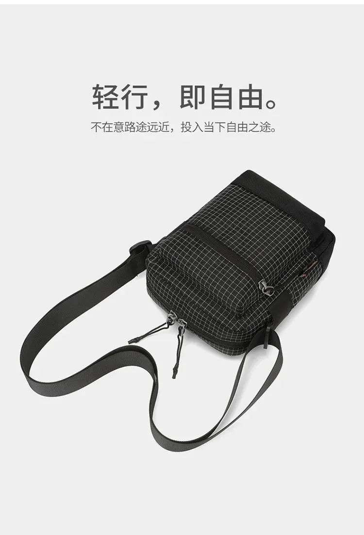 Tas Selempang Wanita Bahan Nylon Motif Grid Warna Hitam Bentuk Kotak Tali Rantai Grosir Import