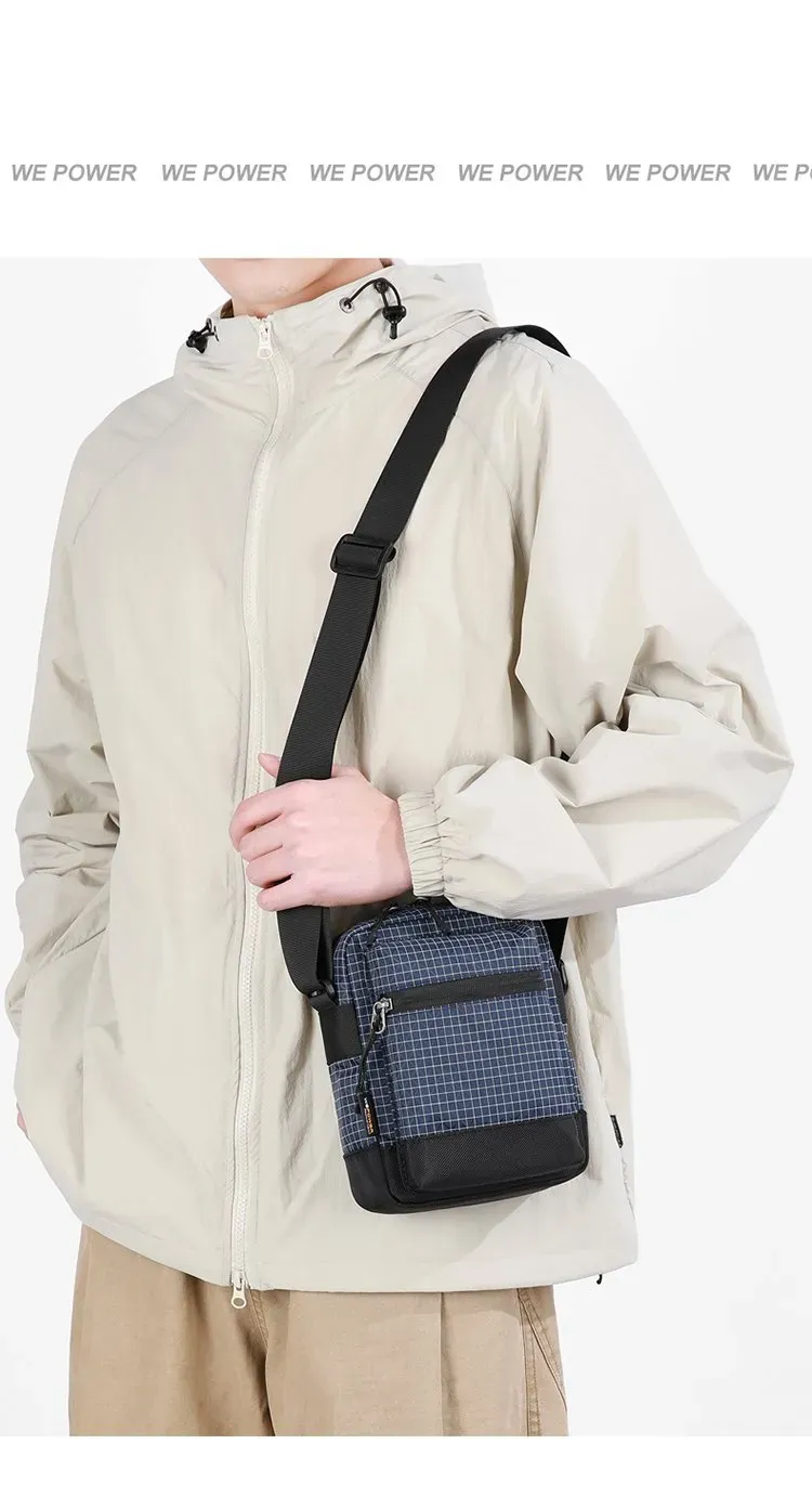 Tas Selempang Wanita Bahan Nylon Motif Grid Warna Hitam Bentuk Kotak Tali Rantai Grosir Import