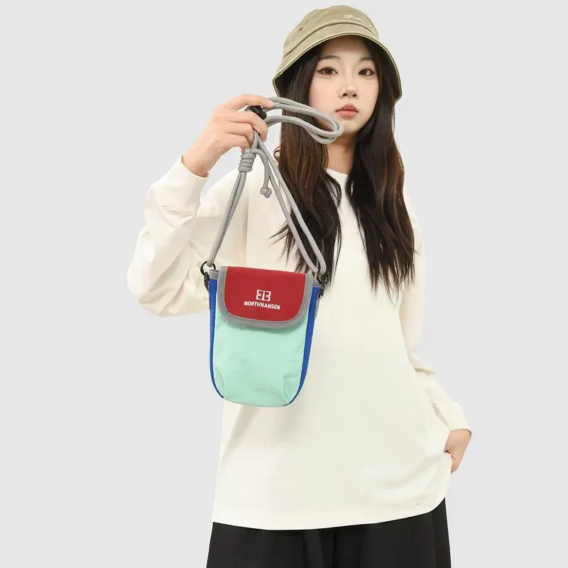 Tas Selempang Wanita Bahan Nylon Polos Bentuk Kotak Tali Panjang Resleting Pilihan Reseller