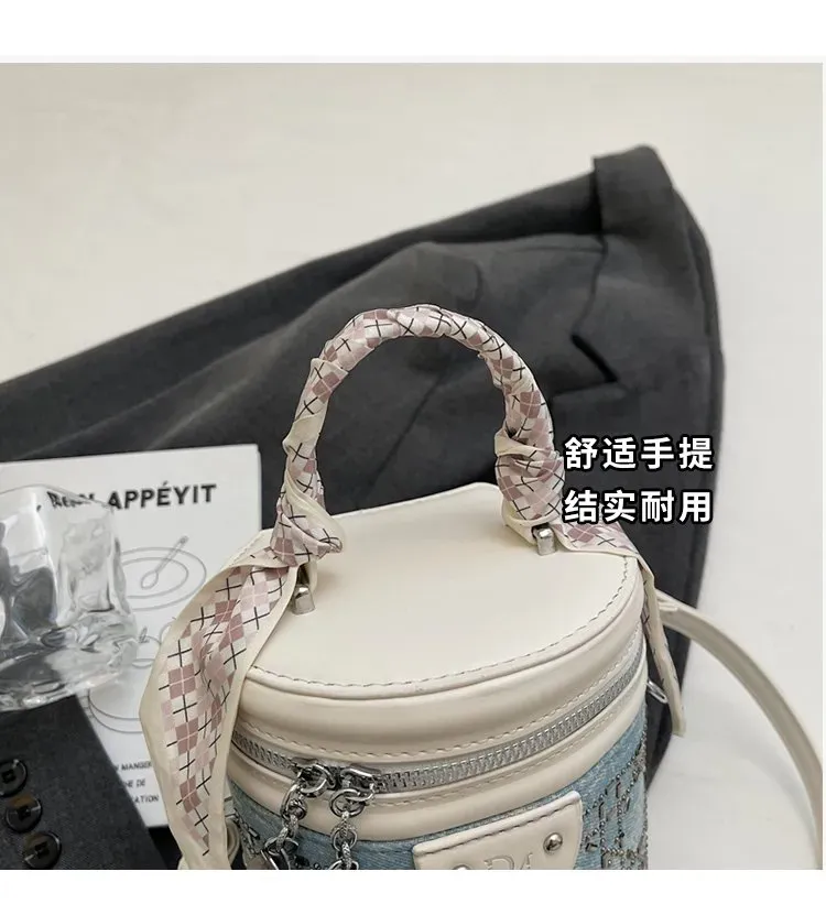 Tas Selempang Wanita Bahan PU Sintetis Motif Print Warna Putih Bentuk Bulat Tali Resleting
