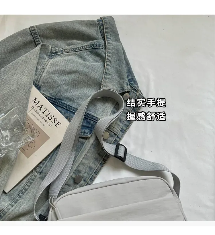 Tas Selempang Wanita Bahan Nylon Polos Warna Abu-Abu Bentuk Kotak Tali Lebar Resleting Grosir