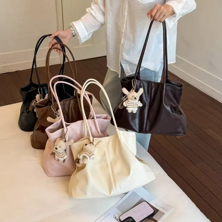 Tas Selempang Wanita Bahan PU Sintetis Polos Warna Hitam Bentuk Kotak Tali Dengan Gantungan