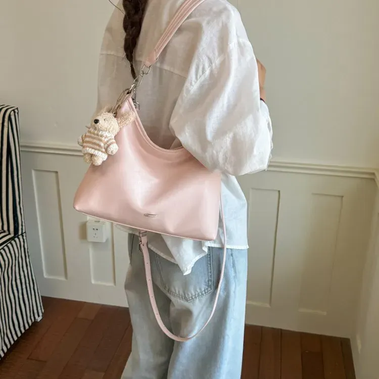 Tas Selempang Wanita Bahan PU Sintetis Polos Model Hobo Tali Panjang Resleting Grosir Import