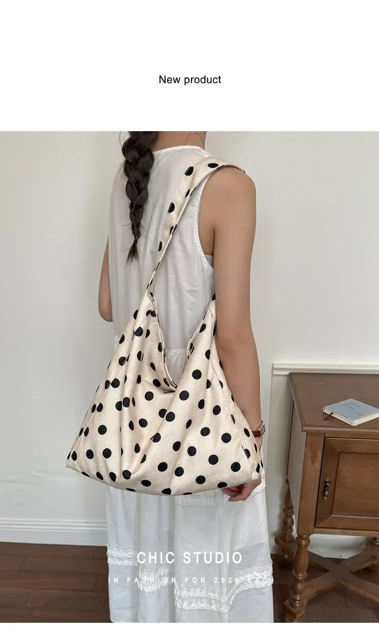 Tas Selempang Wanita Bahan PU Sintetis Motif Polkadot Warna Hitam Model Hobo Pilihan Reseller