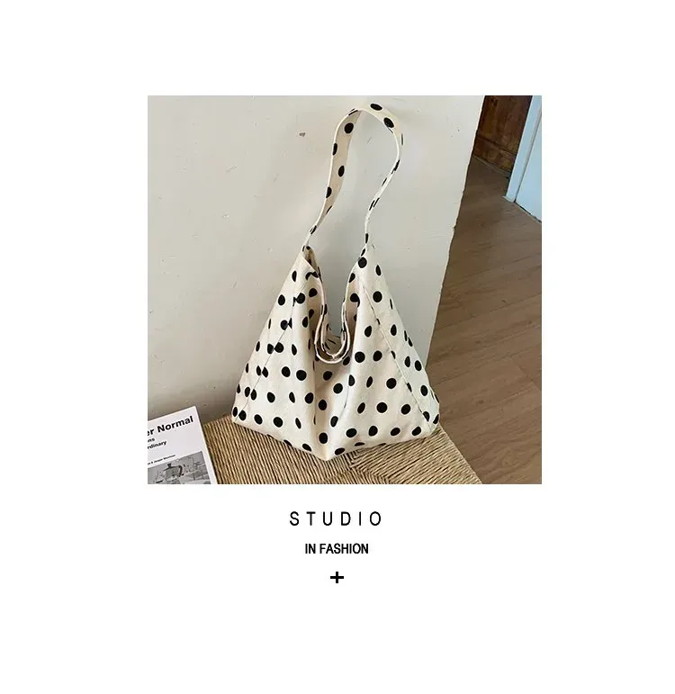 Tas Selempang Wanita Bahan PU Sintetis Motif Polkadot Warna Hitam Model Hobo Pilihan Reseller
