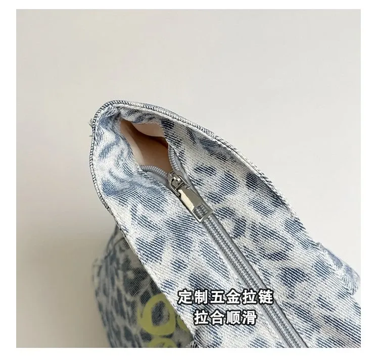 Tas Selempang Wanita Bahan PU Sintetis Motif Print Warna Abu-Abu Bentuk Kotak Resleting Grosir