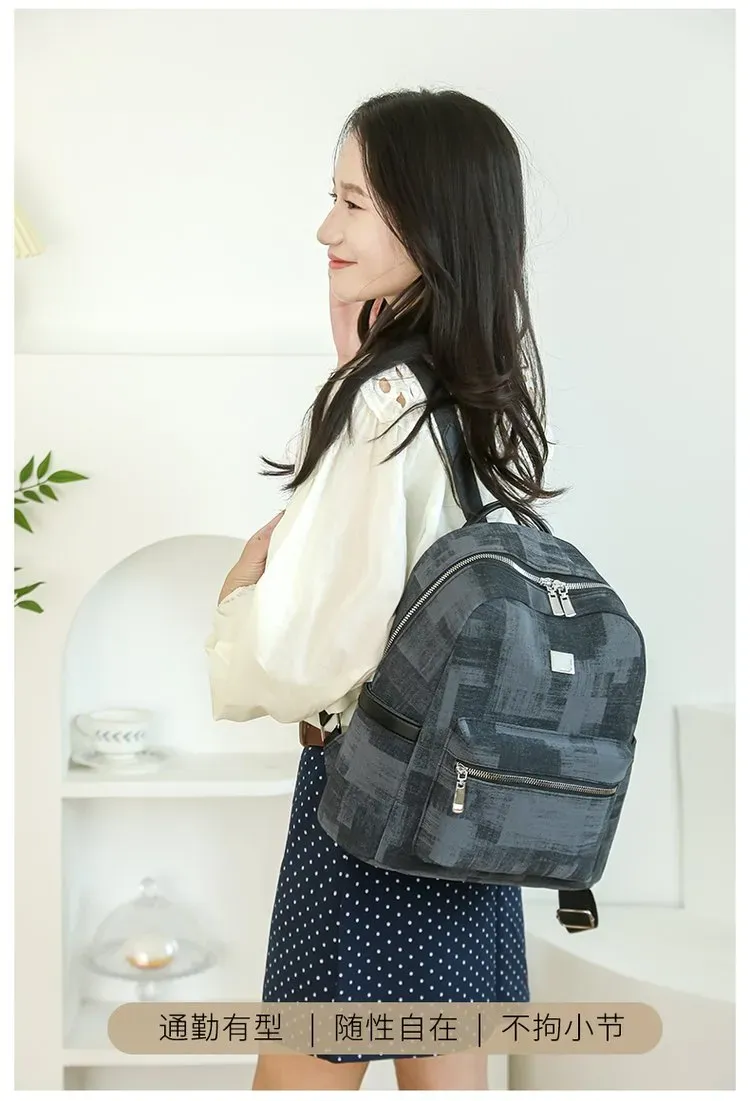 Tas Ransel Pria Bahan Kain Motif Print Warna Biru Bentuk Kotak Tali Lebar Grosir Import