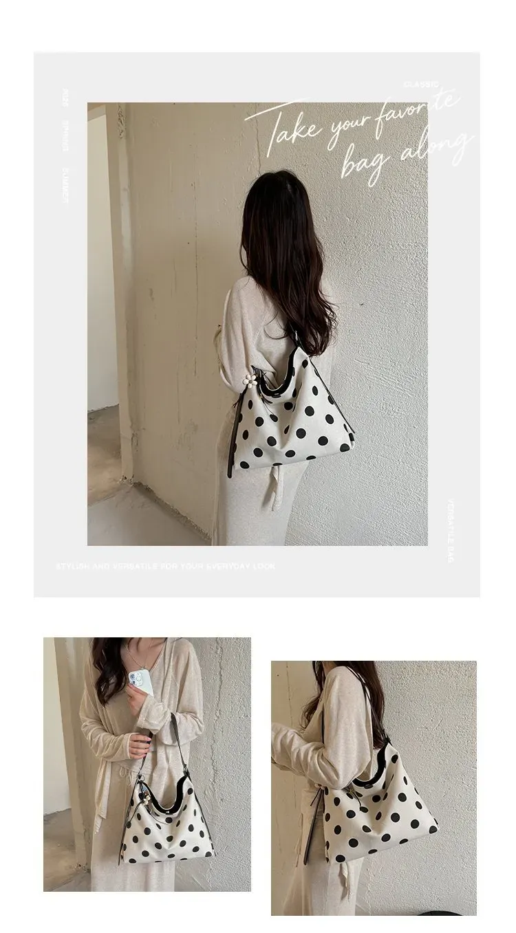 Tas Selempang Wanita Bahan PU Sintetis Motif Polkadot Warna Hitam Model Hobo Model Import