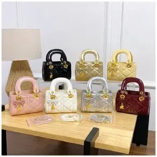 Tas Selempang Wanita Bahan PU Sintetis Model Quilted Warna Hitam Bentuk Kotak Harga Grosir