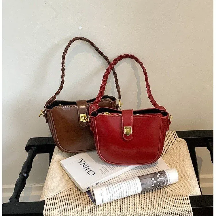 Tas Selempang Wanita Bahan PU Sintetis Model Quilted Bentuk Kotak Tali Lebar Grosir Import