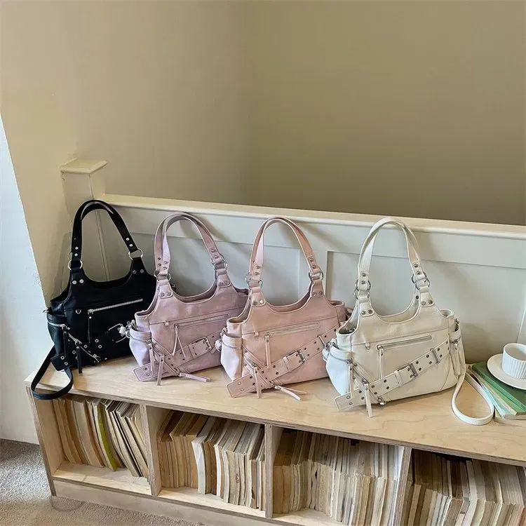 Tas Selempang Wanita Bahan PU Sintetis Polos Bentuk Kotak Tali Lebar Resleting Harga Grosir