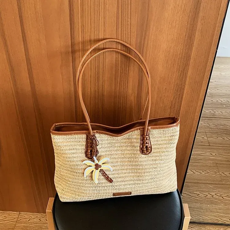Tas Selempang Wanita Bahan PU Sintetis Polos Bentuk Kotak Tali Lebar Resleting Harga Grosir
