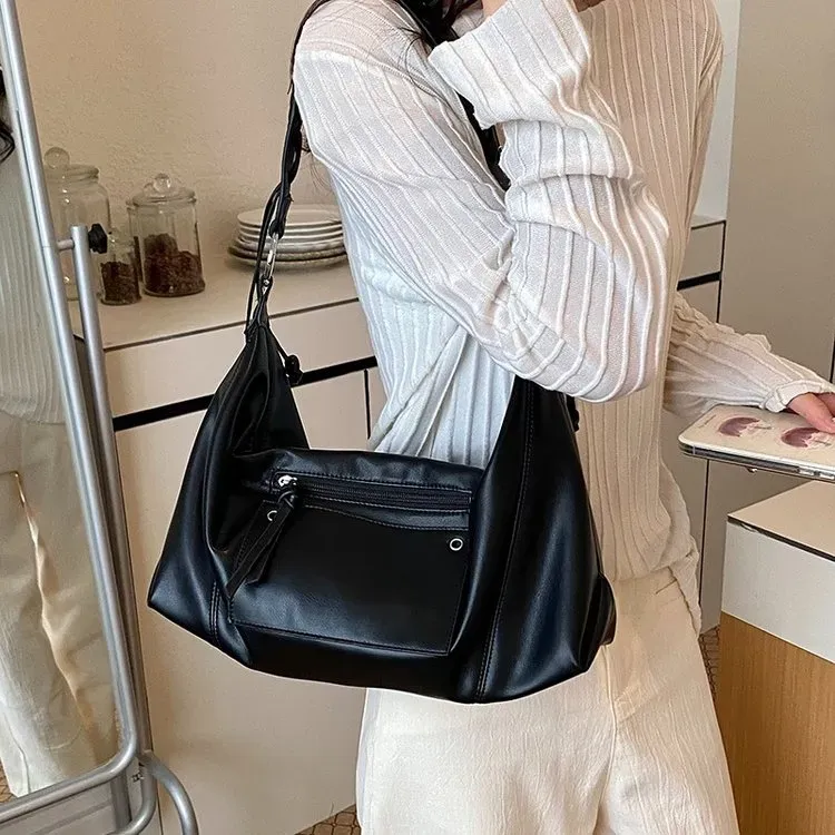 Tas Selempang Wanita Bahan PU Sintetis Polos Bentuk Kotak Tali Lebar Resleting Stok Grosir