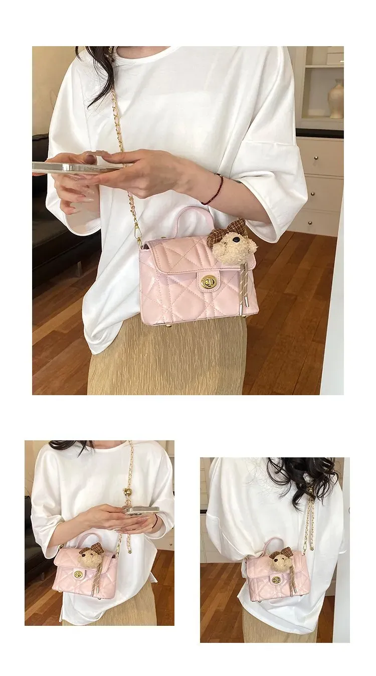 Tas Selempang Wanita Bahan PU Sintetis Model Quilted Warna Hitam Bentuk Kotak Koleksi Reseller